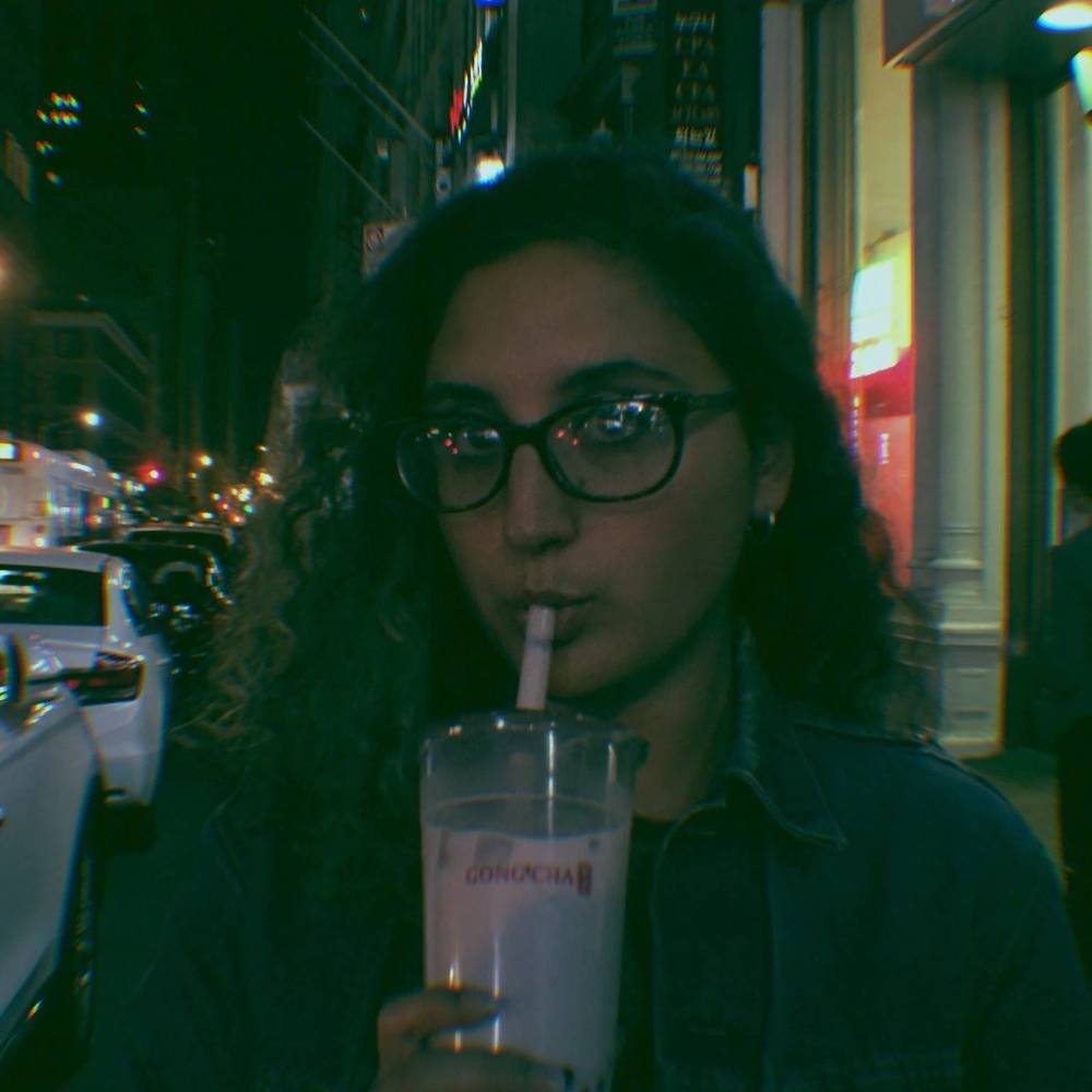 Meet your Posher, Ana